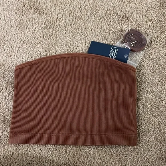 Abercrombie & Fitch Ribbed Top Bundle - Picture 5 of 5